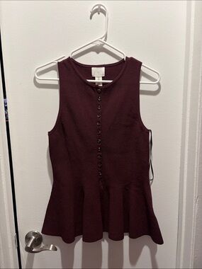 H&M Burgundy Sleeveless Button-Front Peplum Tank